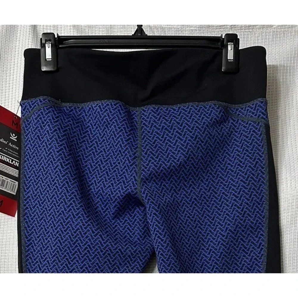 Kirkland Signature Ladies' Jacquard Active Tight Legging Size M‎ Blue